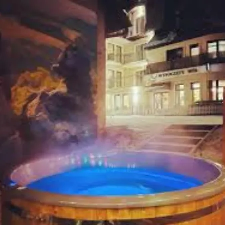 Calma - - Luxusu Hotel